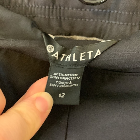 Athleta Black Camo Lined Brooklyn Jogger Commute Travel Pant #985549 Size 12 - Picture 4 of 10